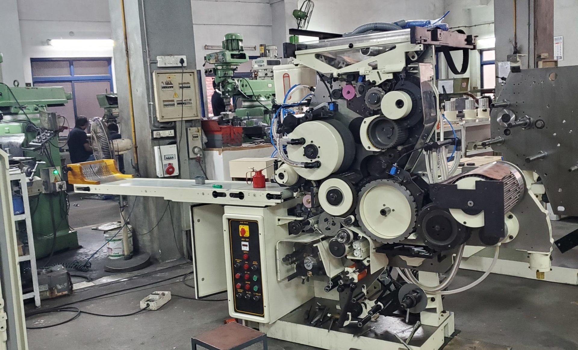 OEM machine builder engineering facility with precision equipment